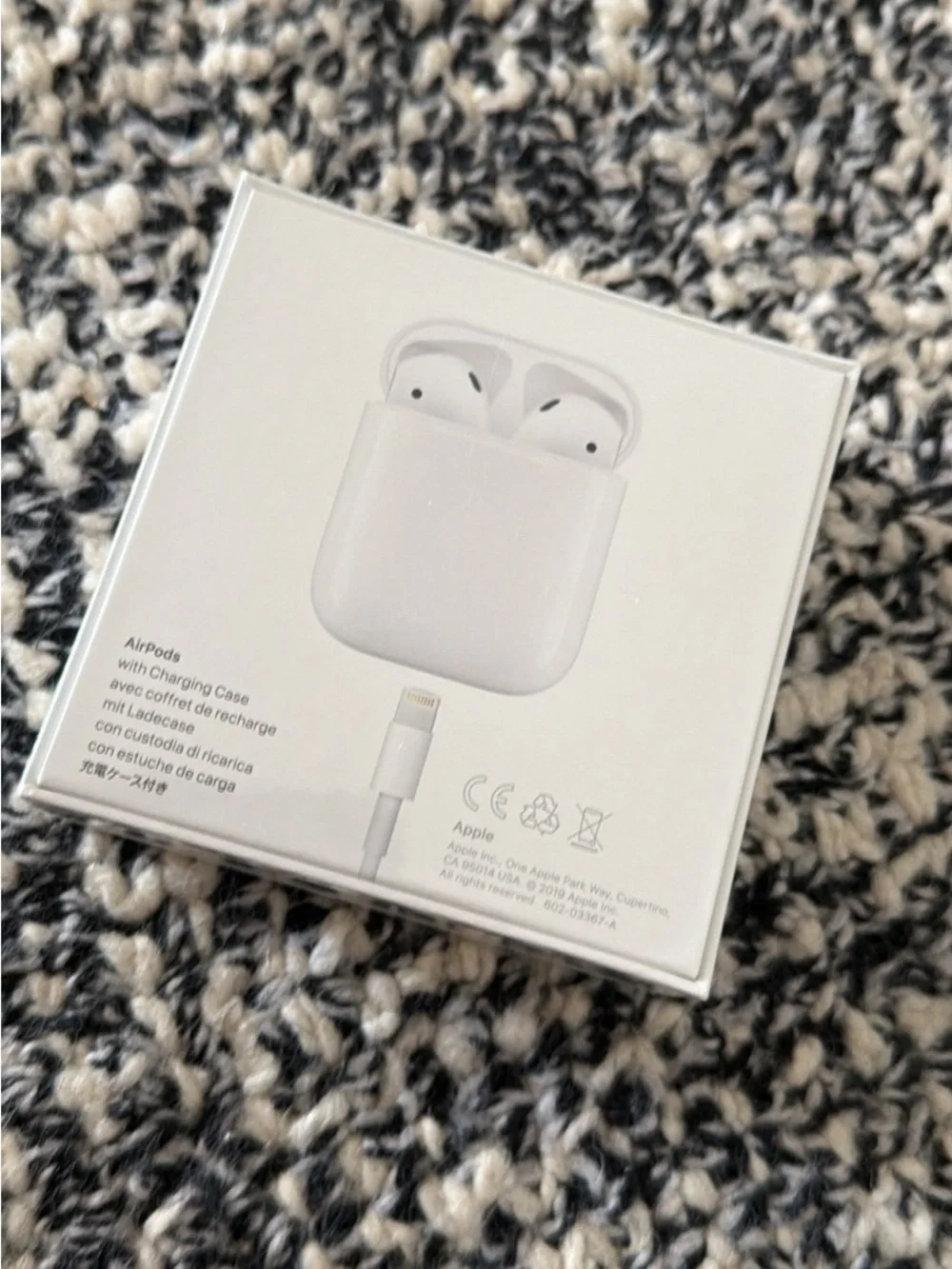 Apple White AirPods 2nd generation